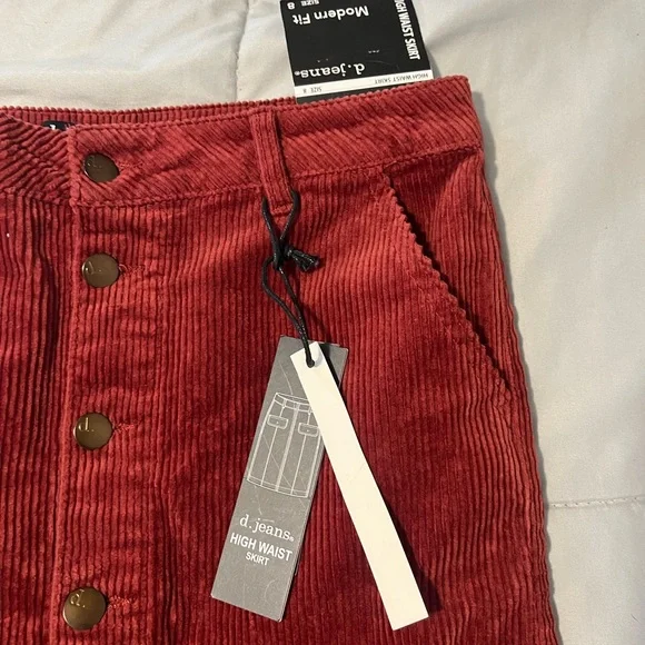 d. jeans Burgundy Button-Front Midi Skirt - Picture 3 of 5
